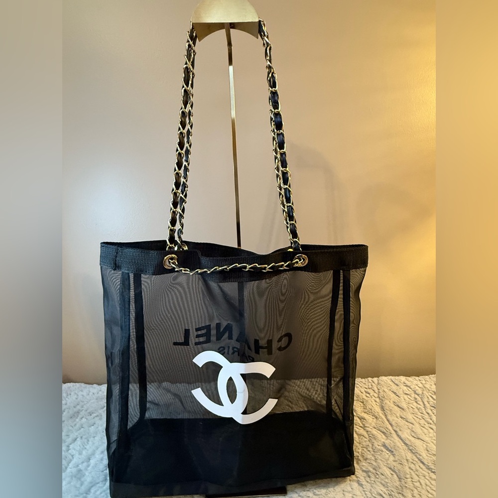 CHANEL BLACK MESH 
TOTE BAG /BEACH PURSE
MAKEUP /TRAVEL SHOULDER BAG- VIP GIFT